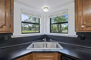 19 MockingBird Ln, Dayton, TX 77535 - Photo 9