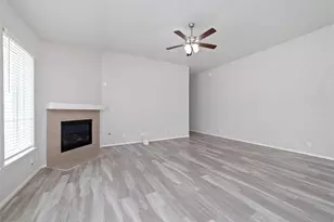 11710 Rosehall Reach Ln, Tomball, TX 77377 - Photo 13