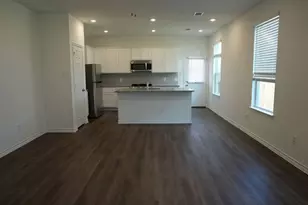 410 Cedar Chase Ct, Dayton, TX 77535 - Photo 3