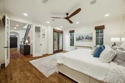 1720 Elmen Street, Houston, TX 77019 - Photo 9