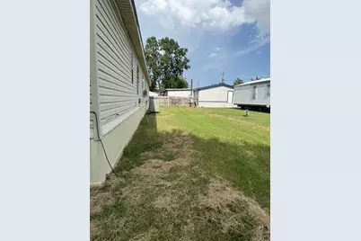 106 Courtland Court, Highlands, TX 77562 - Photo 19