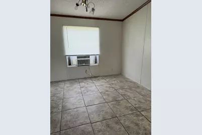 106 Courtland Court, Highlands, TX 77562 - Photo 9
