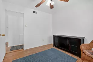 1107 Verde Dr, Bryan, TX 77801 - Photo 13