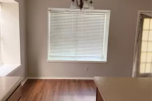 8010 Western Trail Dr, Houston, TX 77040 - Photo 5