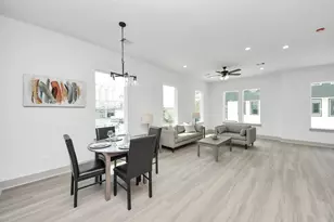 5311 Kindred Gdn Ln, Houston, TX 77091 - Photo 15