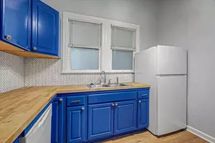 1827 Avenue O, Galveston, TX 77550 - Photo 9