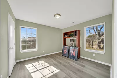 101 Lincoln Cedar Drive, Baytown, TX 77523 - Photo 11