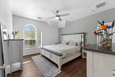42 Bowie Bend Court, The Woodlands, TX 77385 - Photo 19