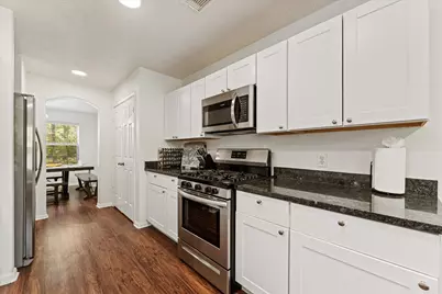 42 Bowie Bend Court, The Woodlands, TX 77385 - Photo 13