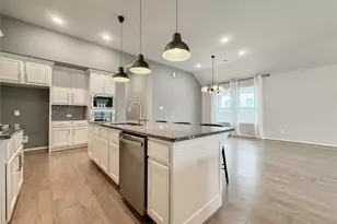 1123 Great Grey Owl Ct, Conroe, TX 77385 - Photo 9