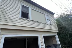 102 S Victoria St, Victoria, TX 77901 - Photo 7