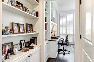 1111 Bering Dr, Houston, TX 77057 - Photo 23