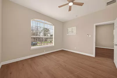 7927 Brays Street #B, Houston, TX 77012 - Photo 19