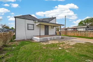 7927 Brays St, Houston, TX 77012 - Photo 25