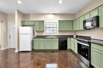 3129 Molly Drive, Huntsville, TX 77340 - Photo 13