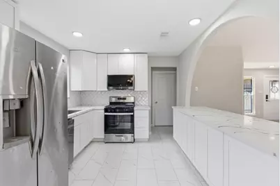 7707 Sorbete Drive, Houston, TX 77083 - Photo 17