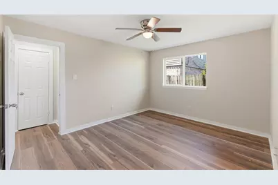 7707 Sorbete Drive, Houston, TX 77083 - Photo 23