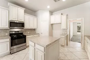 21702 Masonwood Ln, Richmond, TX 77469 - Photo 11