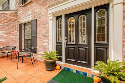 1935 S Cheyenne River Circle, Sugar Land, TX 77478 - Photo 3