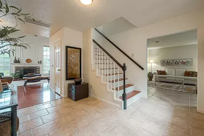 1935 S Cheyenne River Circle, Sugar Land, TX 77478 - Photo 5