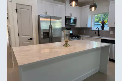 8318 Brandon Street #B, Houston, TX 77051 - Photo 7