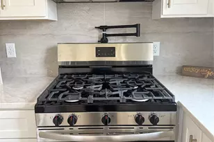 8318 Brandon St, Houston, TX 77051 - Photo 9