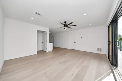 5327 S Braeswood Boulevard, Houston, TX 77096 - Photo 31