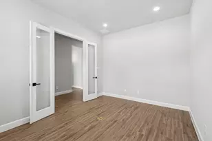 11811 Bush Tail Ct, Mont Belvieu, TX 77523 - Photo 13