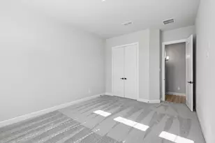 11811 Bush Tail Ct, Mont Belvieu, TX 77523 - Photo 15