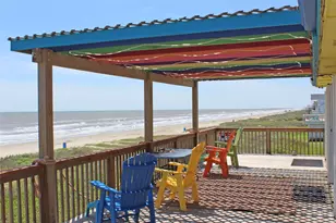 21210 Gulf Dr, Galveston, TX 77554 - Photo 1
