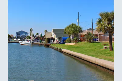 21210 Gulf Drive, Galveston, TX 77554 - Photo 31