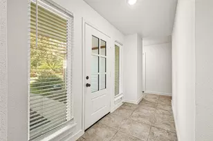 2239 Pilgrims Point Dr, Friendswood, TX 77546 - Photo 9