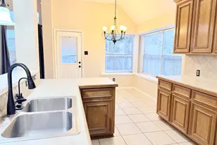 2935 Napoleonic Ct, Houston, TX 77014 - Photo 7