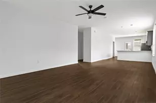 21127 Dolphin Bay Ln, Cypress, TX 77433 - Photo 7