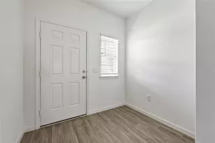 21127 Dolphin Bay Ln, Cypress, TX 77433 - Photo 5
