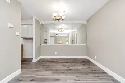 9700 Leawood Boulevard #1806, Houston, TX 77099 - Photo 5