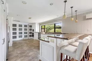 4842 Briarbend Dr, Houston, TX 77035 - Photo 13