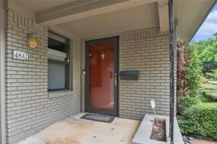4842 Briarbend Dr, Houston, TX 77035 - Photo 3