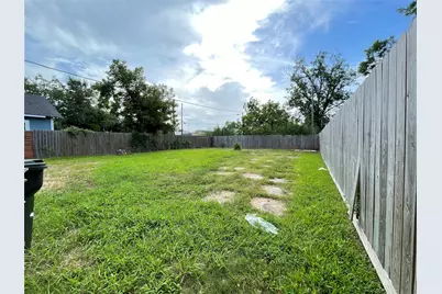 1626 14th St, Port Arthur, TX 77640 - Photo 39