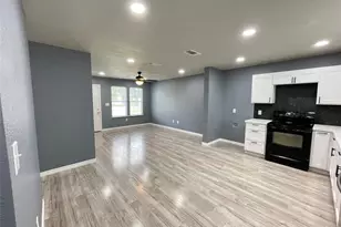 1626 14th St, Port Arthur, TX 77640 - Photo 13