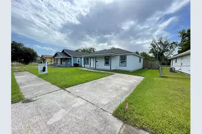 1626 14th St, Port Arthur, TX 77640 - Photo 5