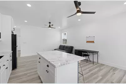 8209 Richland Drive #B, Houston, TX 77028 - Photo 7
