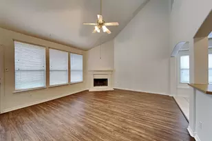 28726 Hidden Cove Dr, Magnolia, TX 77354 - Photo 5