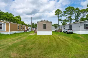 8700 Patricia Ln, Hitchcock, TX 77563 - Photo 3