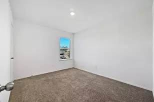 13912 Acadia Pt Ct, Conroe, TX 77384 - Photo 15