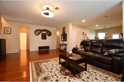 7110 Anaquitas Creek Court, Richmond, TX 77407 - Photo 5