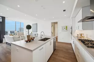 2323 W Main St, Houston, TX 77098 - Photo 5