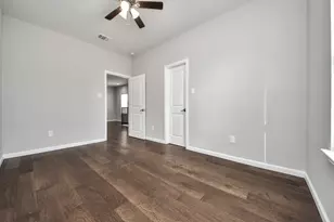 4011 Elmwood St, Houston, TX 77051 - Photo 31