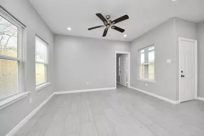 4011 Elmwood Street, Houston, TX 77051 - Photo 15