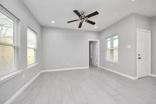 4011 Elmwood St, Houston, TX 77051 - Photo 15
